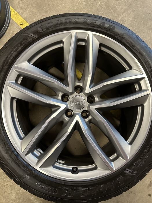 1бр. Оригинална джанта Audi Sport SQ7 5x112