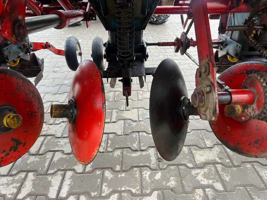 Картофосадачка Gruse - c маркир и двойни чаши