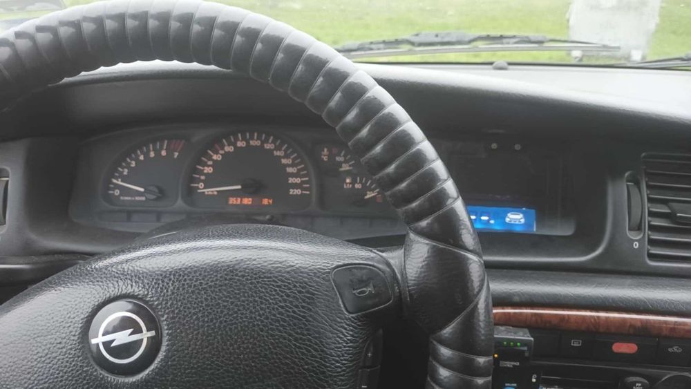 Opel Vectra B 1.6i 16V