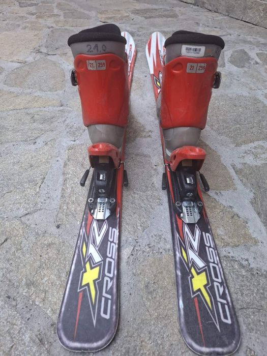 Комплект детски ски