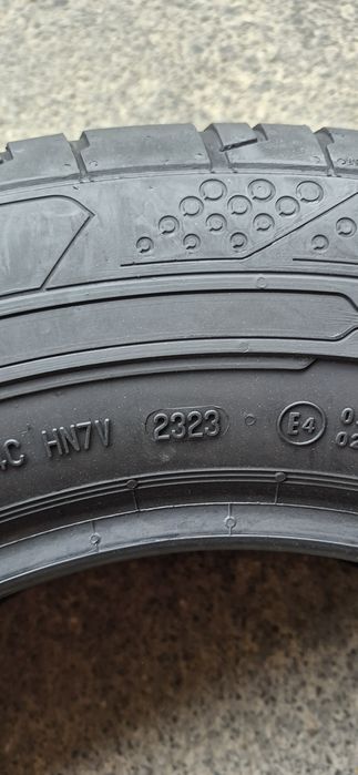 2 anvelope vara ca noi Continental 235/60/16,dot 2023.Pretul este pe bucata.
