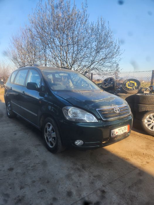 Dez toyota avensis verso