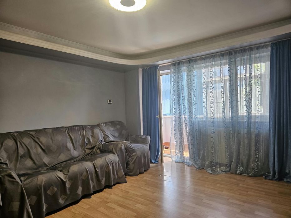 Apartament 3 camere centru piata