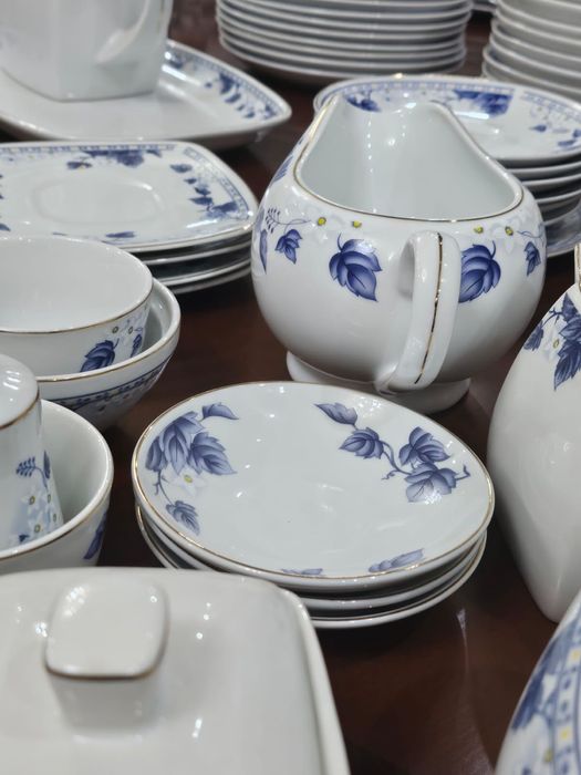 Чайно-столовый сервиз