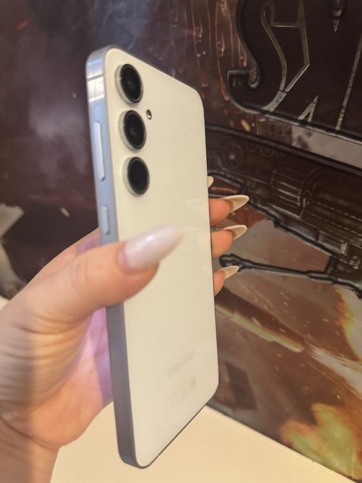 Продам самсунг а55, 5g