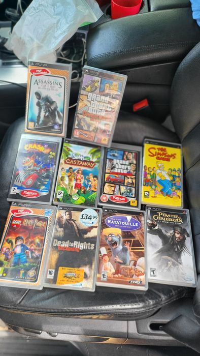 Геймърски аксесоар за Sony PSP калъфи мемори карти