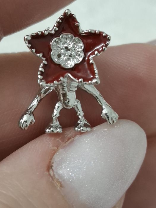 Pandantiv argint nou Stranger Things