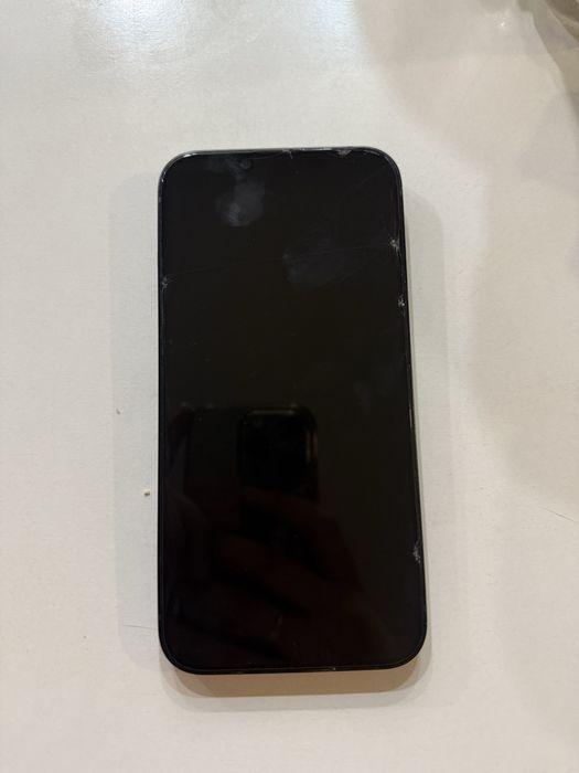 Iphone 13, в хорошем состоянии
