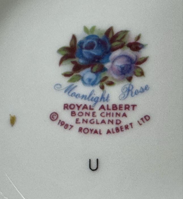 Royal Albert Moonlight Rose