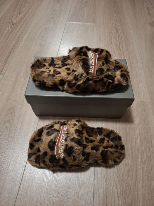Papuci Balenciaga Noi