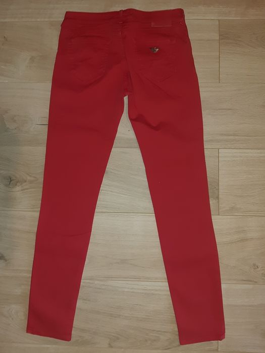 Armani jeans - J23 Lily Push Up
J23 LILY PUSH UP PANJ23 LILY PUSH UP