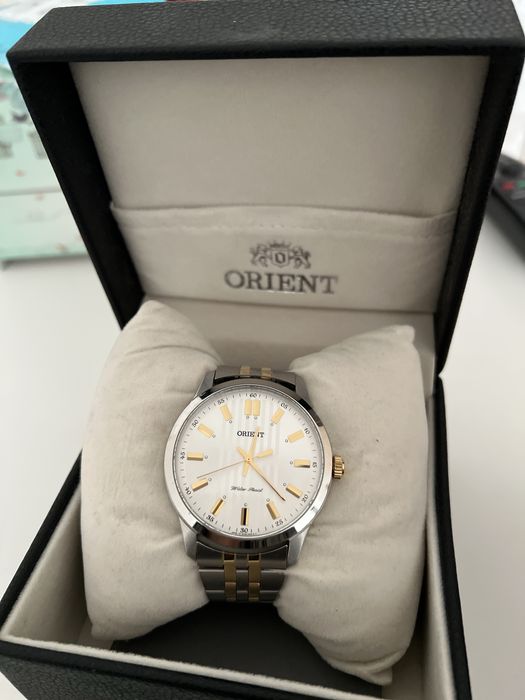 Продаю часы Orient