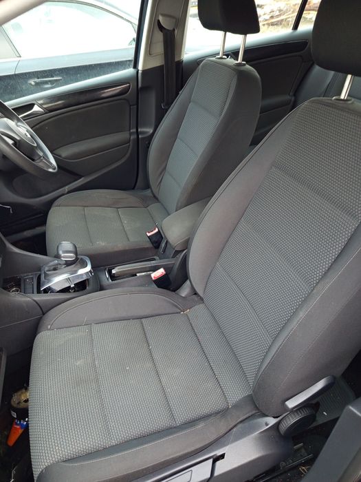 Фолксваген Голф 6 1.6 тди dsg 2011 год