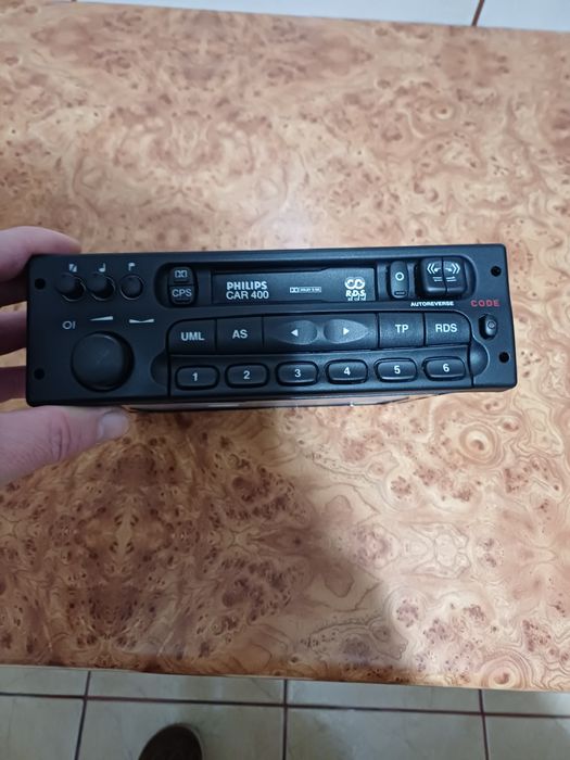 Radio casetofon auto