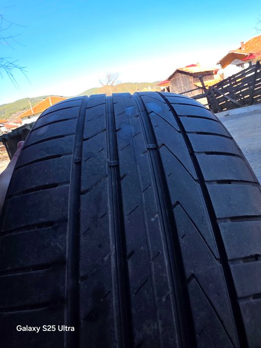 Летни гуми 245/50 R18