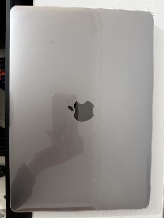 Macbook Pro M1/8/512/ideal