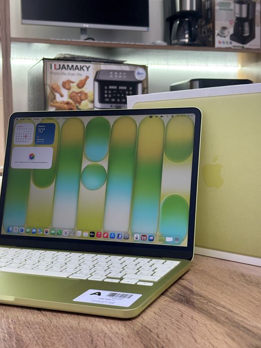 MacBook Neo 13дюйм A18 Pro
