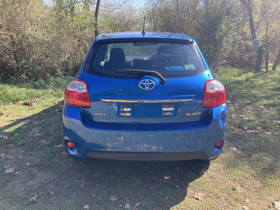 Тойота аурис/toyota auris 1.4D4D 90кс 09-12г