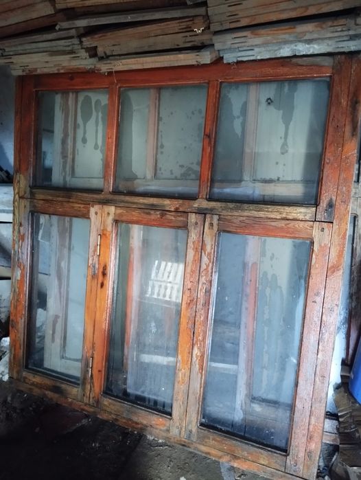 Окна и трубы срочно продаю
