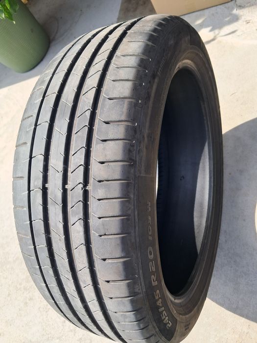 Anvelope Pireli 245/45 r20 și 275/40 r20