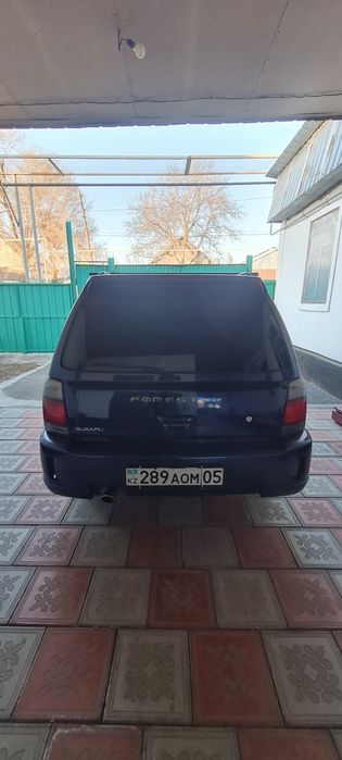 Субару форестер 97год