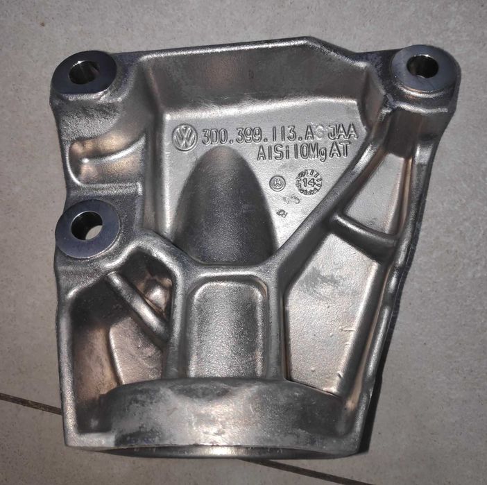 Скоба/тампон за монтаж на скоростна кутия