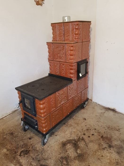 Sobe și șeminee de teracotă de vânzare