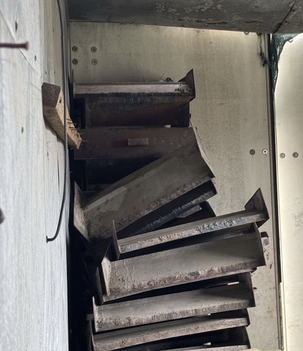 Станок брусчатки и шапки