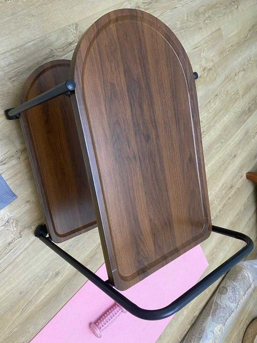 прикроватный столик