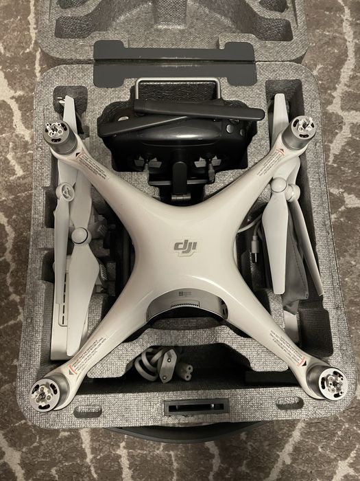 Vand drona DJI Phantom 4 Pro