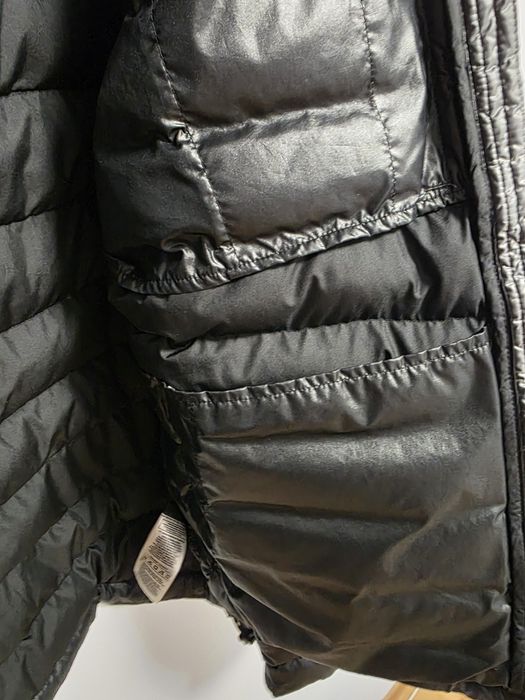 Adidas пухено яке с качулка - черно/сиво, М