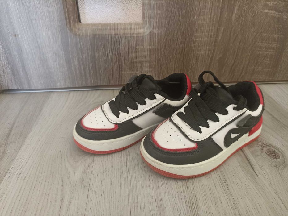 Детско маратонки 26 номер