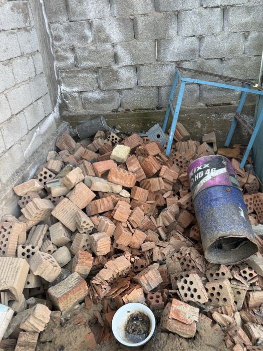 Кирпич полтарашка