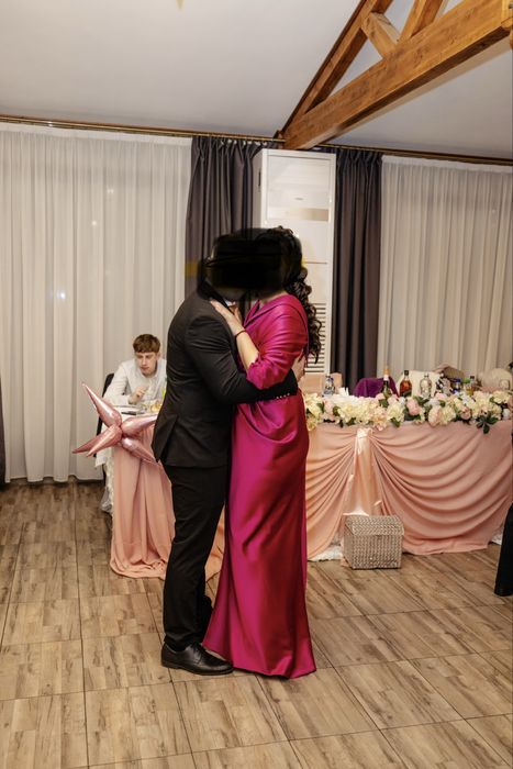 Rochita roz ,fabricata in Romania