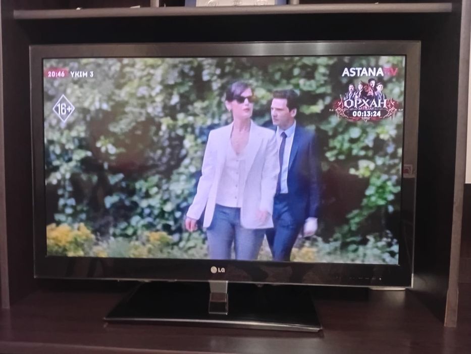 Телевизора LG 42LW4500: