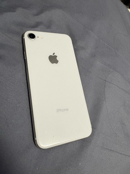 Iphone 8 64 состояние отличное