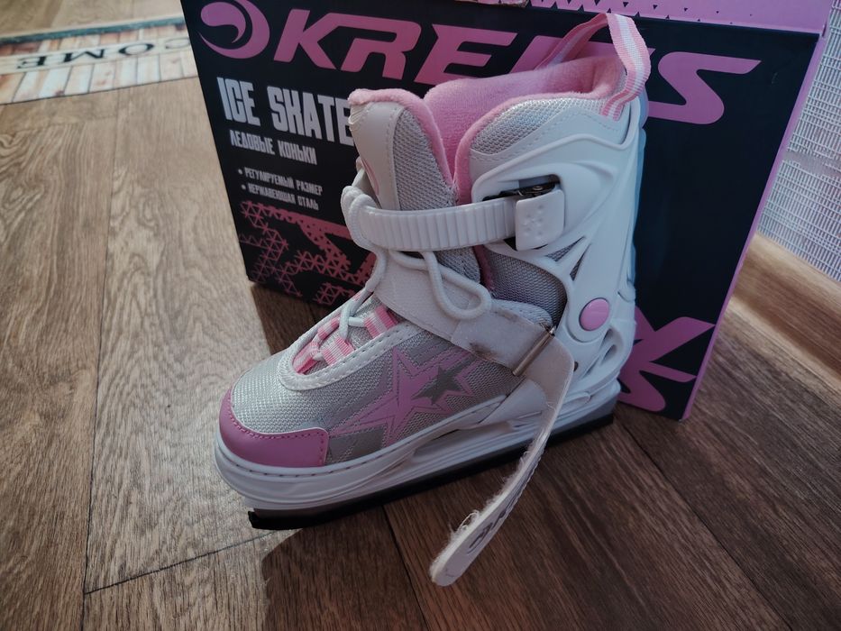 Продам коньки для девочки