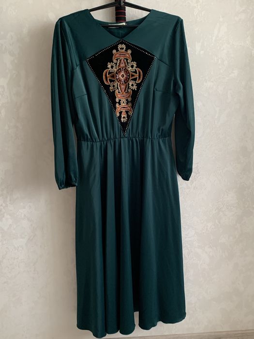 Продам платья на мероприятия