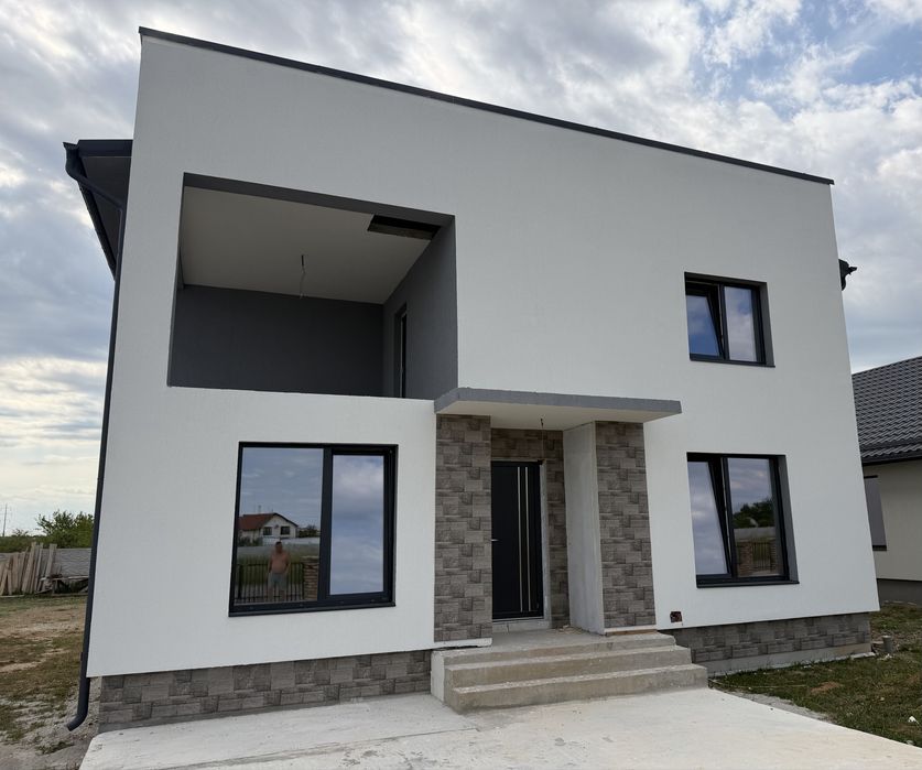 Casa de vanzare. Mega oferta??? Nu rata!!