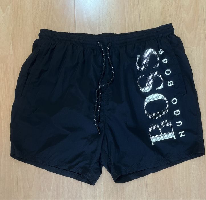 Hugo Boss мъжки плажни шорти XL
