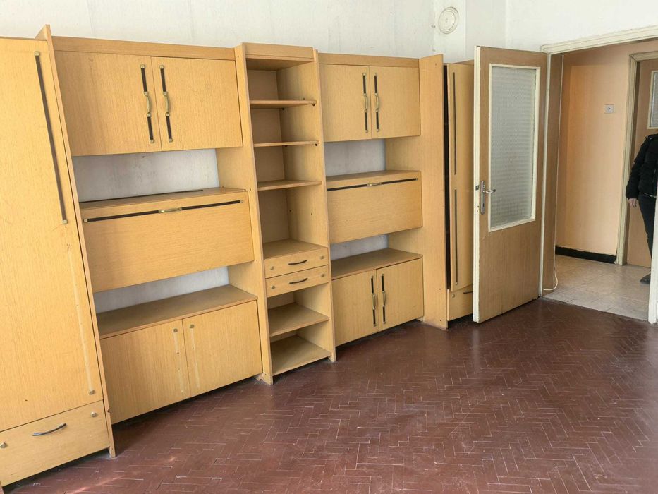 Продава се Двустаен апартамент в Плевен, Идеален център - 58 кв.м за 660 €/кв.м - Снимка #3