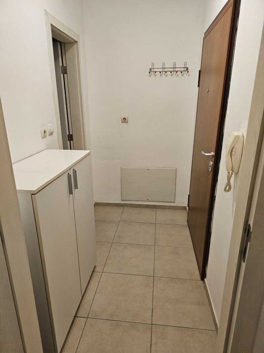 Дава се под наем Едностаен апартамент в София, Витоша - 41 кв.м за 438.6 € - Снимка #5