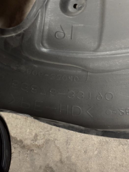 Подкрыльник камри 50 европеец