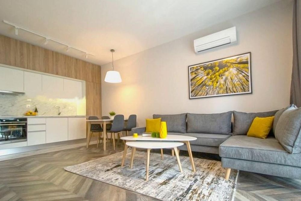 Дава се под наем Двустаен апартамент в София, Кръстова вада - 72 кв.м за 990 € - Снимка #1