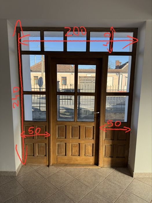 Usa lemn masiv esenta tare (stejar)