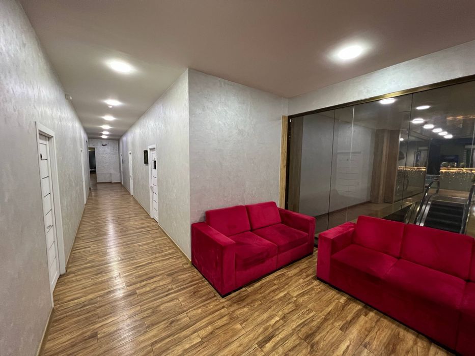 Аренда Под Офис 3 минут от метро Новза! 30м2 900$