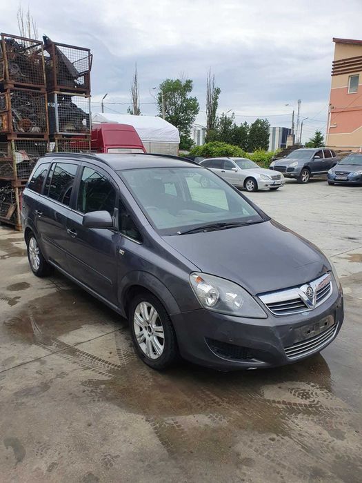 Opel Zafira B motor 1.7 COD MOTOR A.17.DTR Dezmembrez/Dezmembram