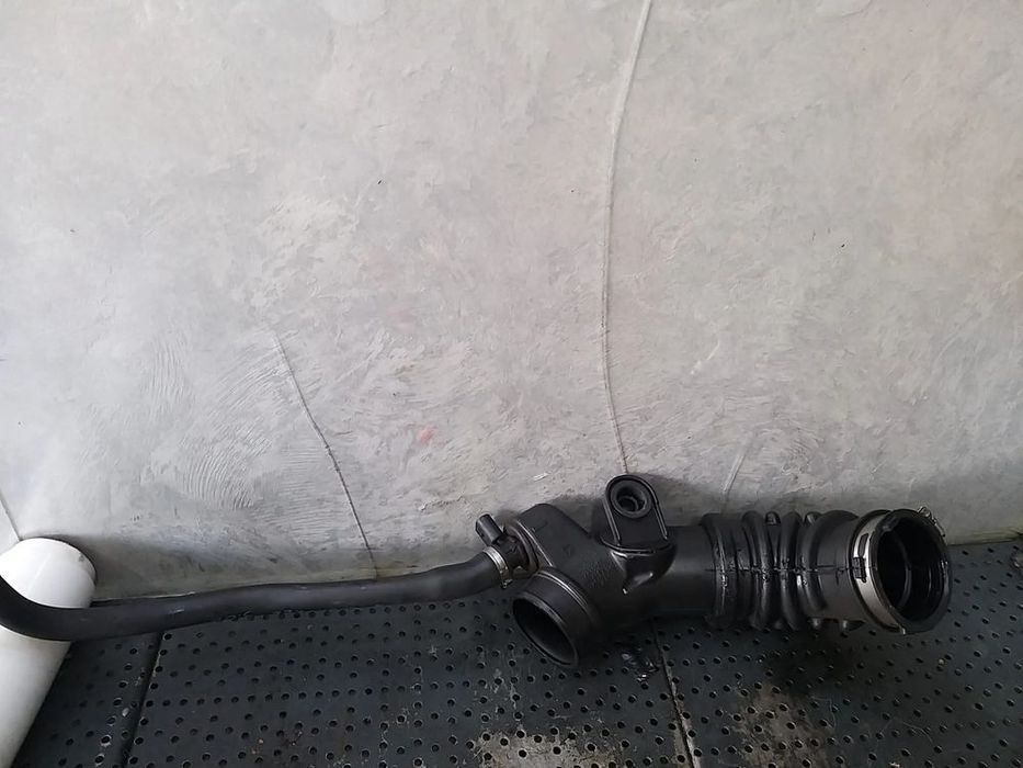 Tubulatura admisie aer 3.0 crd jeep grand cherokee 4 wk wk2 68088275ab 99401366a
