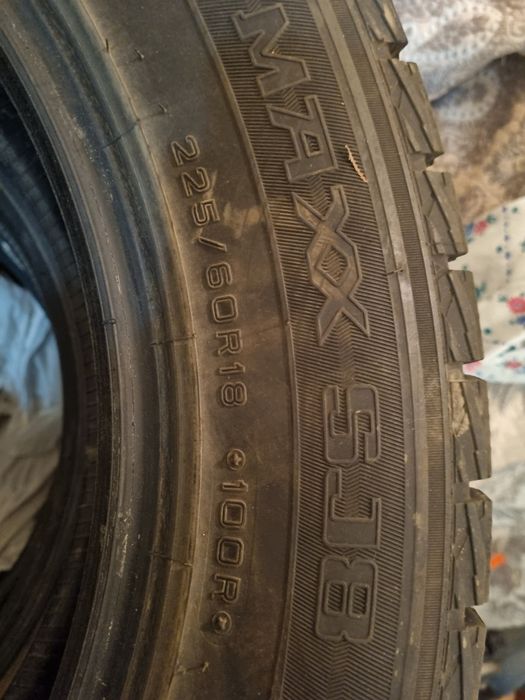 Продам почти новые колеса Dunlop!