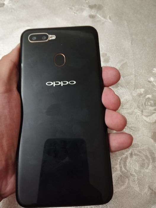 Oppo A5s телефон